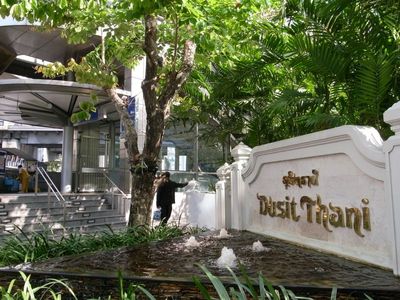 dusit_201101_2.jpg