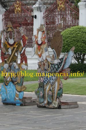 wat_arun_03.jpg