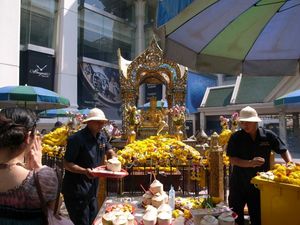 erawan-2.jpg