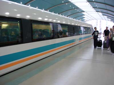 magrev09.jpg