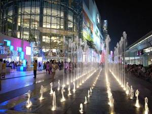 siamparagon_1.jpg